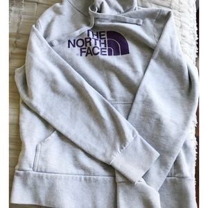 Women’s The NorthFace Hoodie